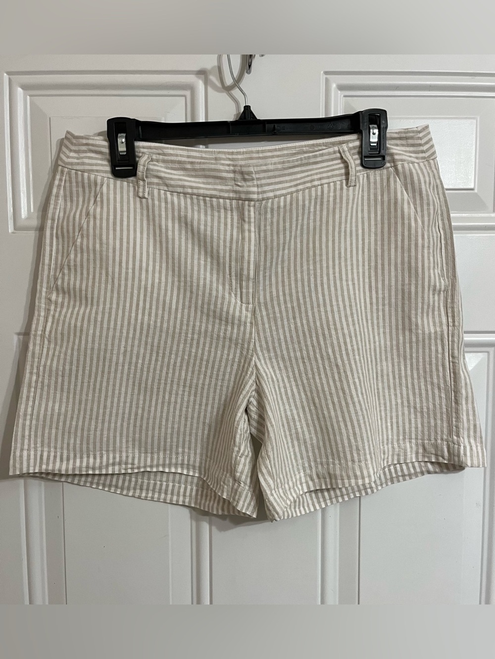 New Directions Linen Blend Shorts Women’s Tan/White Striped Beach Summer